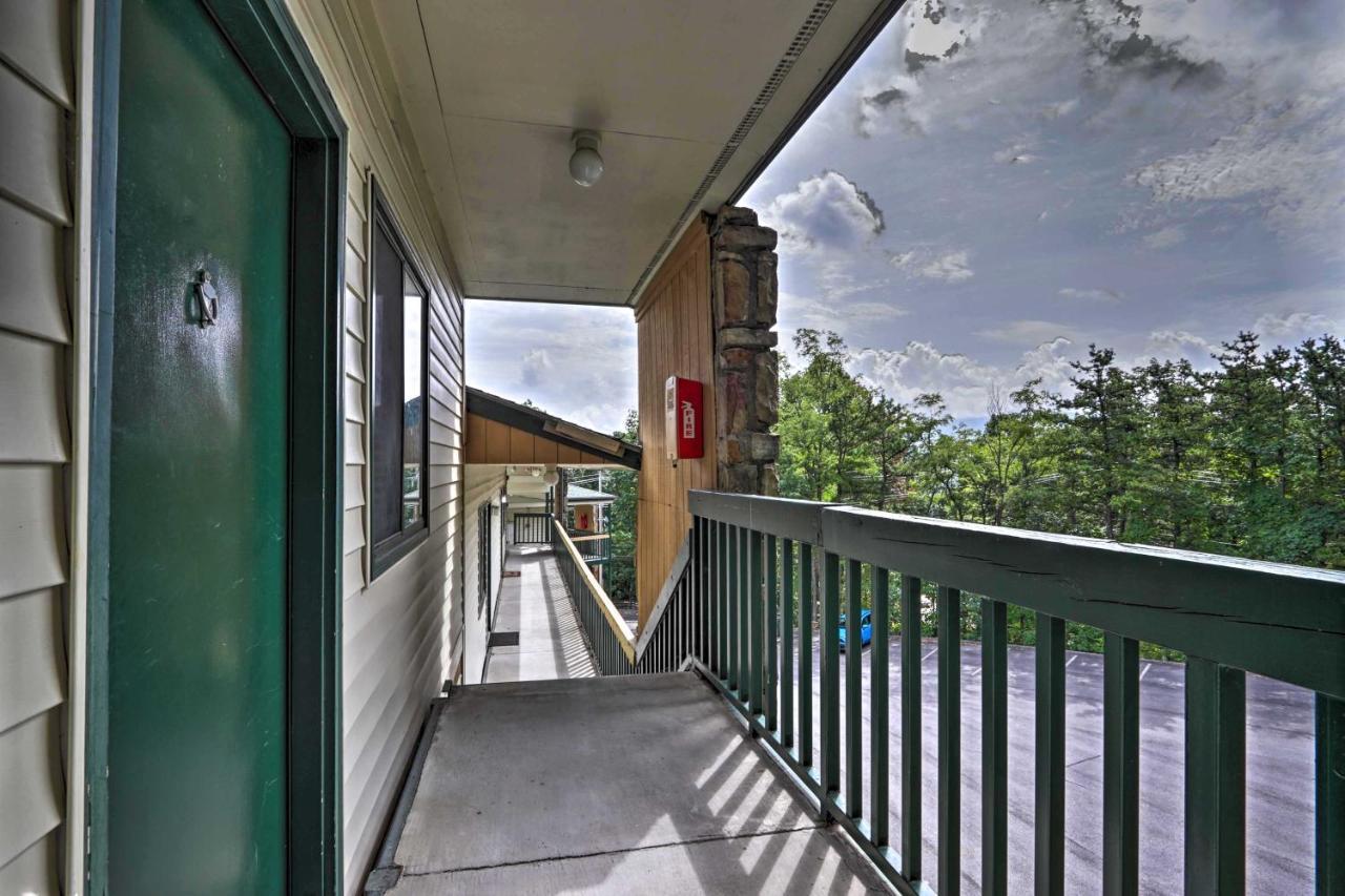 Mtn Condo With Views, Close To Dtwn Gatlinburg! Екстериор снимка